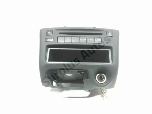 Bilradio TOYOTA YARIS (_P1_) 1.3 (SCP12_, SCP13_, SCP12R, SCP13R) (87 hp) 31304686