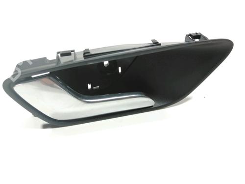 Used Rear left interior door handle Rear left interior door handle 37779868 37779868