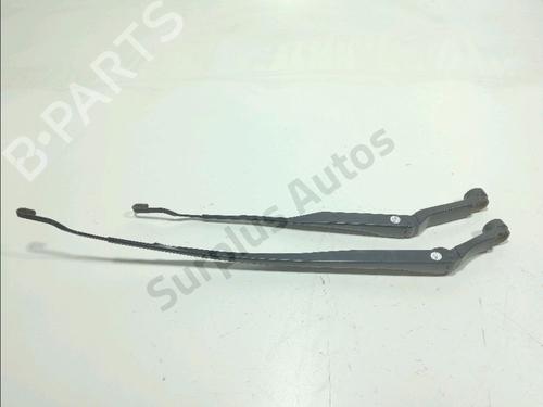 Used Front windshield wiper arm Front windshield wiper arm 37712237 37712237