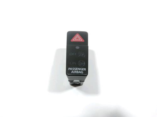 warning-switch-suzuki-sx4-s-cross-jy-2013-28229353 main image