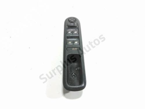 Used Left front window switch Left front window switch PEUGEOT 5008 (0U_, 0E_) 1.6 HDi (112 hp) 32694579 32694579