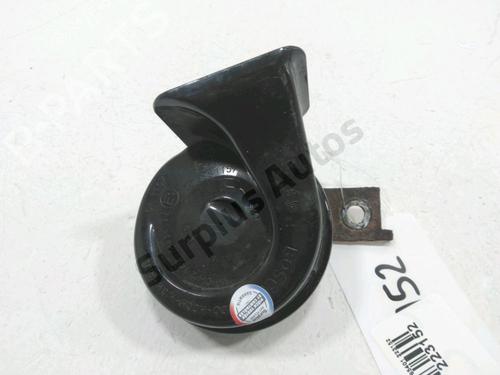 Used Horn NISSAN MICRA III (K12) 1.2 16V (80 hp) 30986208
