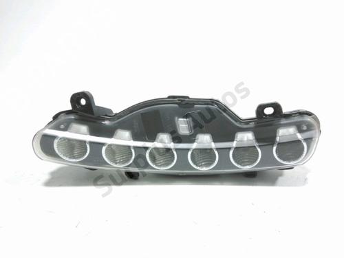 right-daytime-light-ds-ds-3-sa_-2015-2016-2017-2018-2019-33034827 main image