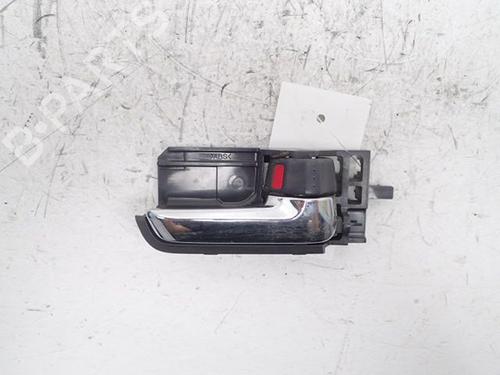 Poignée intérieure avant droite SUZUKI SWIFT III (MZ, EZ) 1.3 (RS413, ZC11S) (92 hp) 30996045