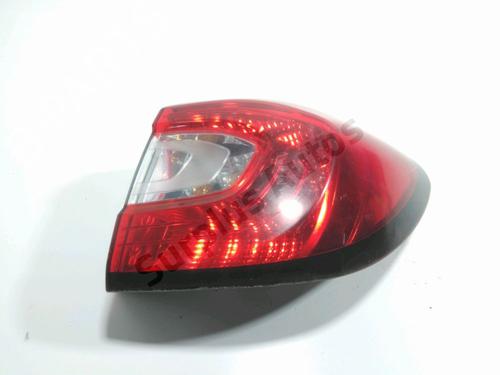 Feu arrière droit RENAULT CAPTUR I (J5_, H5_) 1.5 dCi 90 (J5N4, J5M5, J5MW, J5M6, J5AL, J5AJ) (90 hp) 30800844