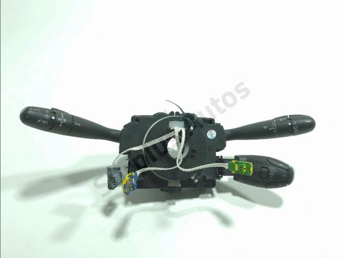 Used Steering wheel controls PEUGEOT 206 Hatchback (2A/C) 2.0 HDI 90 (90 hp) 32379454