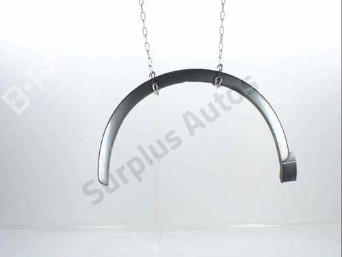 Used Front left wheel arch trim Front left wheel arch trim AUDI Q3 (8UB, 8UG) 2.0 TDI (150 hp) 33974009 33974009