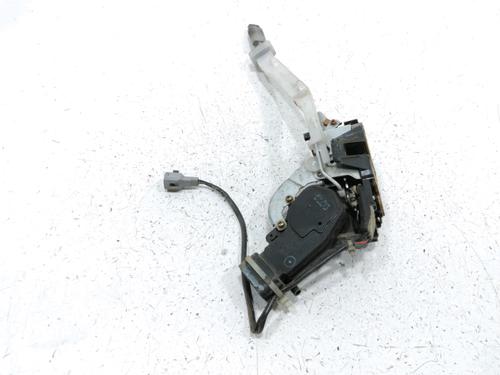 Używane Zamek drzwi przednich prawych TOYOTA LAND CRUISER 90 (_J9_) 3.0 TD (KZJ90_, KZJ95_, KZJ90R, KZJ95R, KZJ90W, KZJ95W) (125 hp) 30998012