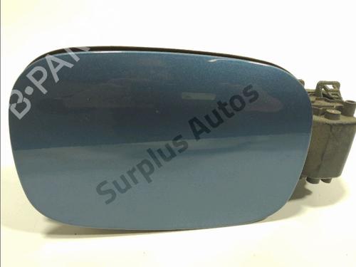 fuel-flap-renault-megane-iv-hatchback-b9amn_-2015-33421114 main image