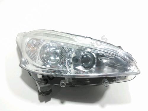 Used Right headlight PEUGEOT 208 I (CA_, CC_) 1.6 HDi (92 hp) 31040752