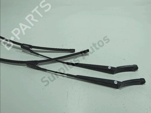 Used Front windshield wiper arm Front windshield wiper arm 37168497 37168497
