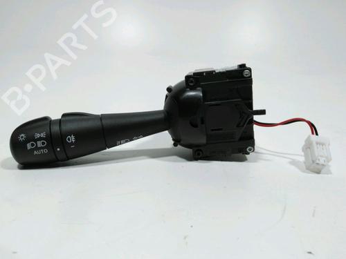 Used Headlight switch RENAULT TWINGO III (BCM_, BCA_) 0.9 TCe 95 (92 hp) 29857291