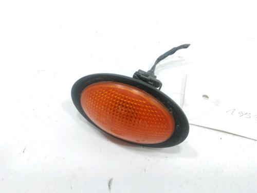 Used Left side indicator FORD FIESTA IV (JA_, JB_) 1.3 i (60 hp) 31005512