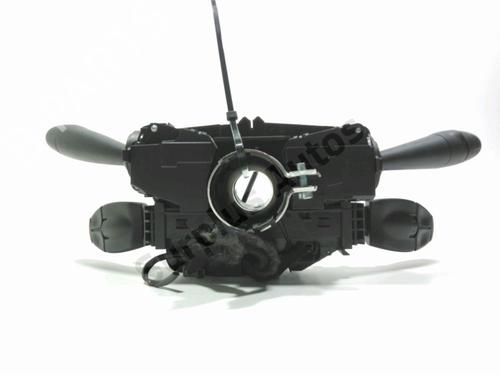 Steering wheel controls PEUGEOT 5008 (0U_, 0E_) 1.6 HDi | BP28227485E15 
