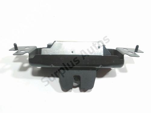 Used Tailgate lock PEUGEOT 208 I (CA_, CC_) 1.4 HDi (68 hp) 30367602