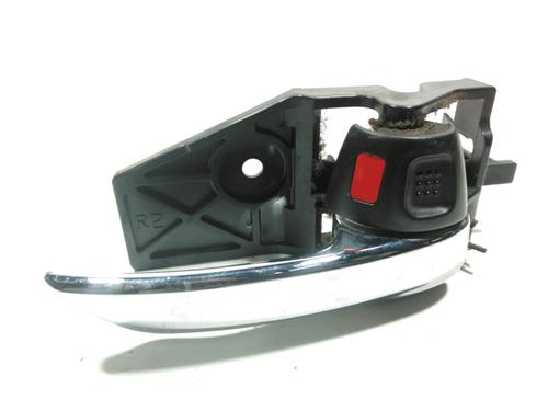 Used Rear right interior door handle Rear right interior door handle 37779711 37779711