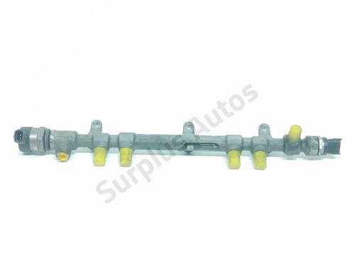 Used Injection rail Injection rail 38980219 38980219