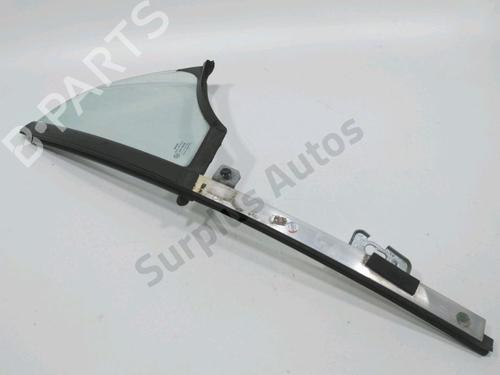 Vidro triangular frente esquerdo Vidro triangular frente esquerdo SMART FORTWO Coupe (450) 0.7 (450.352, 450.332) (61 hp) 31002234 31002234