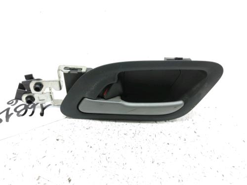 Used Rear left interior door handle Rear left interior door handle HONDA FR-V (BE) 1.8 (BE1) (140 hp) 37779849 37779849