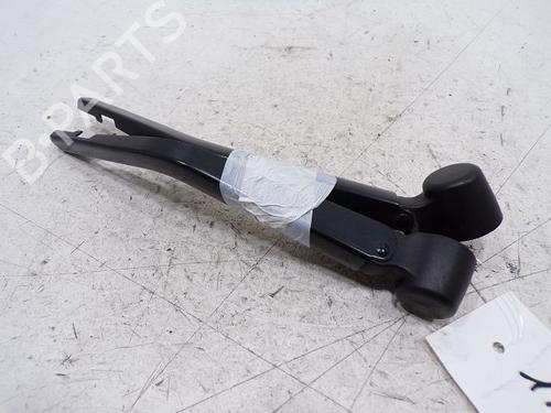 Used Rear windshield wiper arm Rear windshield wiper arm 37789518 37789518