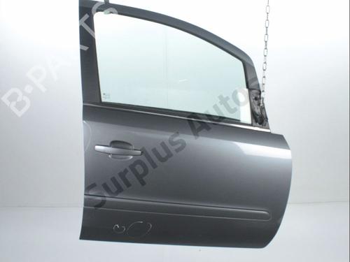 Used Right front door OPEL ZAFIRA / ZAFIRA FAMILY B (A05) 1.9 CDTI (M75) (150 hp) 28243992