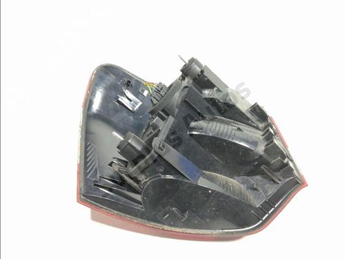 Right taillight CITROËN C5 III (RD_) 2.0 HDi 140 (RDRHF8, RDRHFA, RDRHA8, RDRHAJ) | BP33160480C35 - Image 2