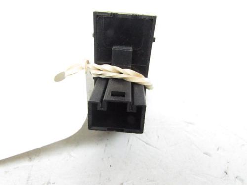 Right rear window switch VW GOLF V Variant (1K5) 1.9 TDI | BP37778275I28 - Image 2