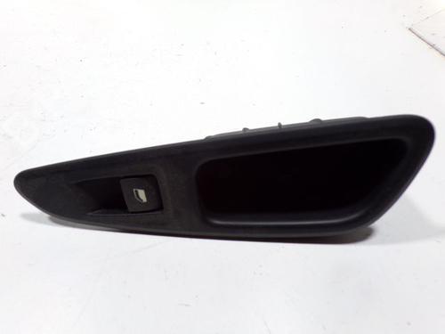 Used Left rear window switch PEUGEOT 308 I (4A_, 4C_) 1.6 HDi (112 hp) 28255517