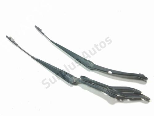 front-windshield-wiper-arm-mercedes-benz-a-class-w176-2012-2013-2014-2015-2016-2017-2018-39089810 main image