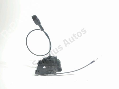 front-left-lock-renault-clio-iii-br01-cr01-2005-2006-2007-2008-2009-2010-2011-2012-2013-2014-37712147 main image