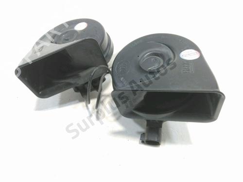 horn-ford-s-max-wa6-2006-2007-2008-2009-2010-2011-2012-2013-2014-35773446 main image