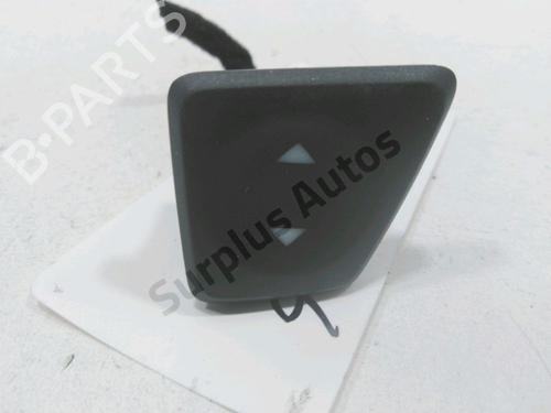 Used Right front window switch Right front window switch FIAT 500 (312_) 1.2 (312AXA1A) (69 hp) 30994548 30994548
