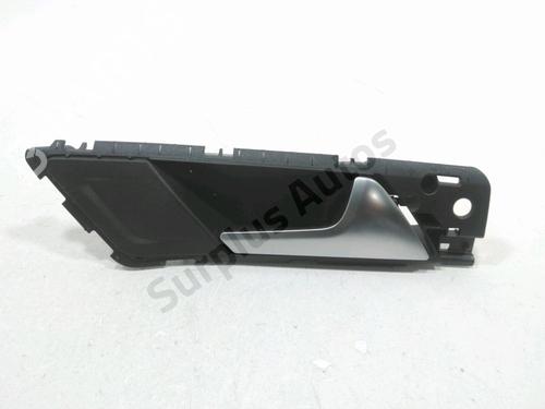 Used Rear right interior door handle VW GOLF VII (5G1, BQ1, BE1, BE2) 1.6 TDI (105 hp) 31180833