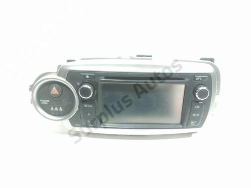 Used Radio TOYOTA YARIS (_P13_) 1.3 (NSP130_, NSP130) (99 hp) 28688419
