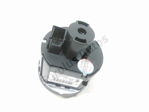 Headlight switch VW SCIROCCO III (137, 138) 2.0 TFSI | BP38793481I24 - Image 2