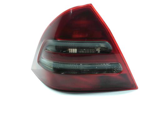 Used Left taillight MERCEDES-BENZ C-CLASS (W203) C 220 CDI (203.006, 203.008) (143 hp) 28269829