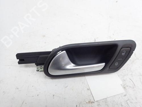 Used Front left interior door handle Front left interior door handle 37775121 37775121