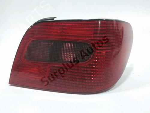 Used Right taillight CITROËN XSARA (N1) 2.0 HDi 90 (90 hp) 31868449