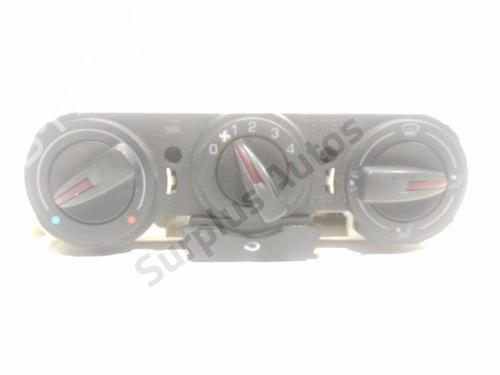 Commande Chauffage SEAT IBIZA IV SC (6J1, 6P5) 1.4 TDI (80 hp) 28228145