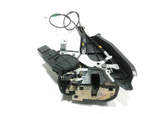 rear-right-lock-toyota-corolla-_e12_-2001-2002-2003-2004-2005-2006-2007-2008-28254274 main image