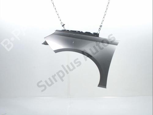 Used Left front fenders PEUGEOT 308 II (LB_, LP_, LW_, LH_, L3_) 1.6 HDi 100 (99 hp) 30335221