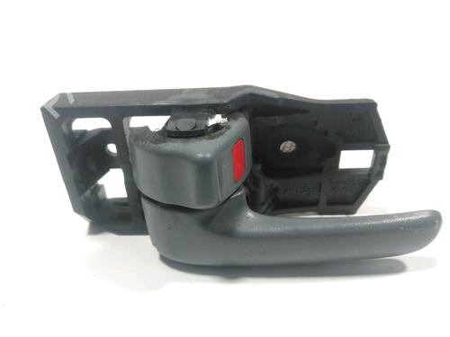 Used Front left interior door handle Front left interior door handle 28243094 28243094