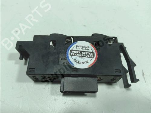 Left front window switch BMW 3 (E46) 330 d | BP36695972I27 - Image 2