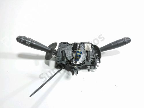 Used Steering wheel controls Steering wheel controls DACIA DUSTER (HS_) 1.5 dCi (HSMC) (107 hp) 33281269 33281269