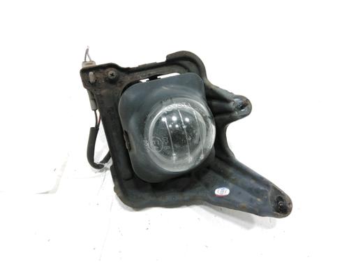 Used Left front fog light TOYOTA CELICA Coupe (_T23_) 1.8 16V VT-i (ZZT230_, ZZT230) (143 hp) 31004631