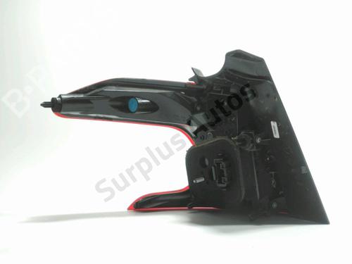 Right taillight PEUGEOT 2008 I (CU_) 1.2 THP 110 / PureTech 110 | BP28417886C35