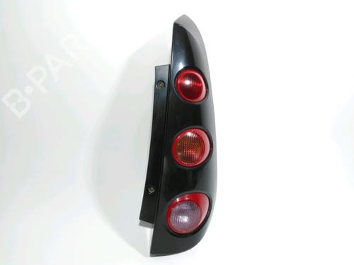 Used Right taillight SMART FORFOUR (454) 1.3 (454.031) (95 hp) 28268731