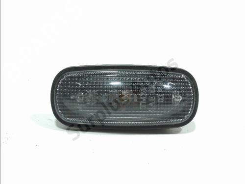 Højre side indikator Højre side indikator LAND ROVER FREELANDER I (L314) 2.0 Td4 4x4 (109 hp) 34390113 34390113