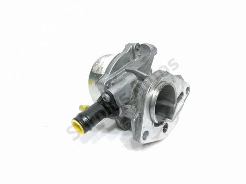 Used Vacuum pump RENAULT KANGOO / GRAND KANGOO II (KW0/1_) 1.5 dCi (106 hp) 28226015