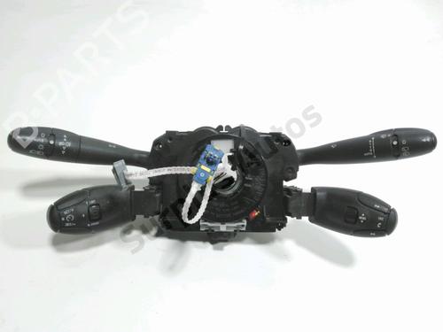 steering-wheel-controls-citroen-c3-picasso-sh_-2008-35941506 main image